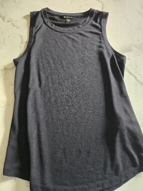 Athleta Size Small Womens Breezy Tank